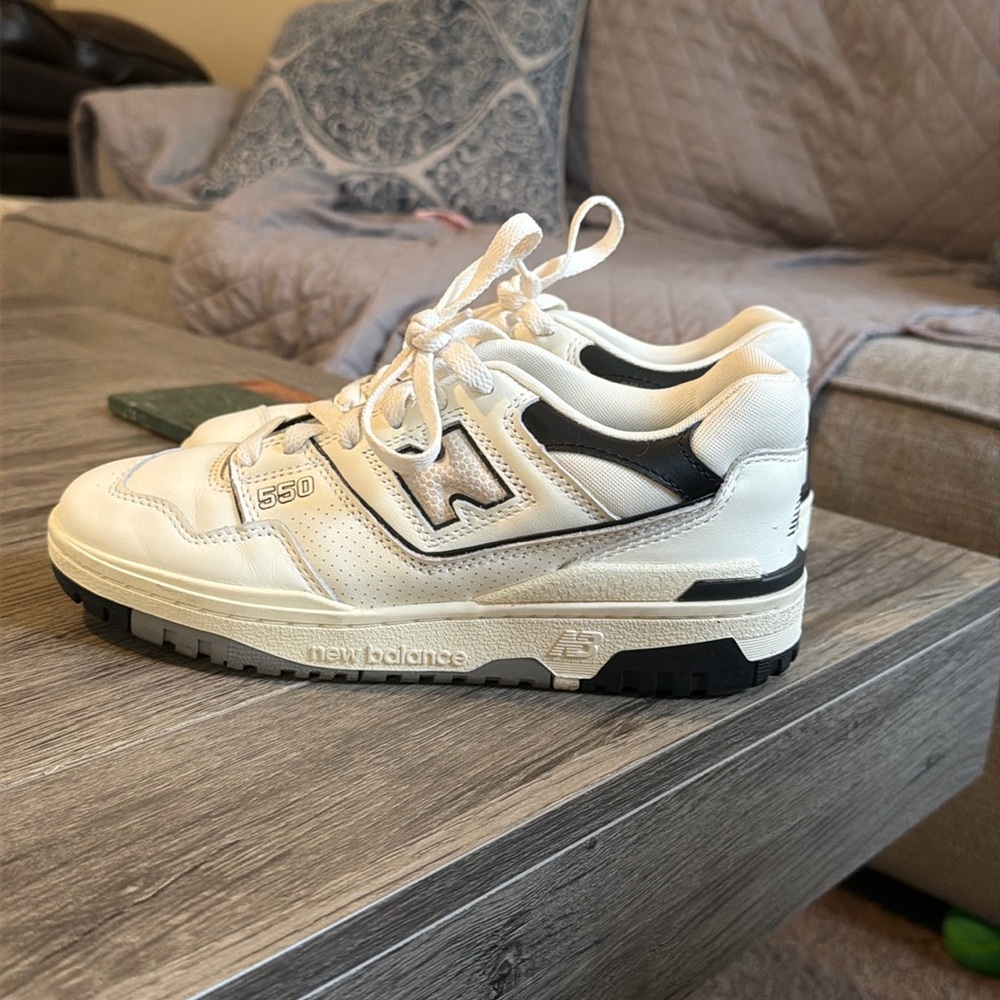 New Balance 550